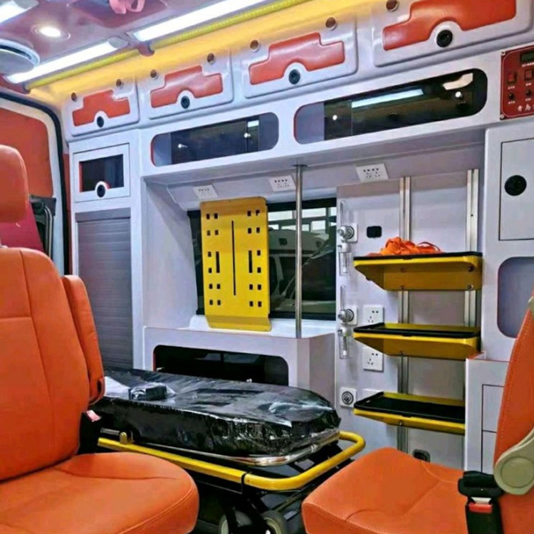 乐业长途救护车护送病人租赁价格
